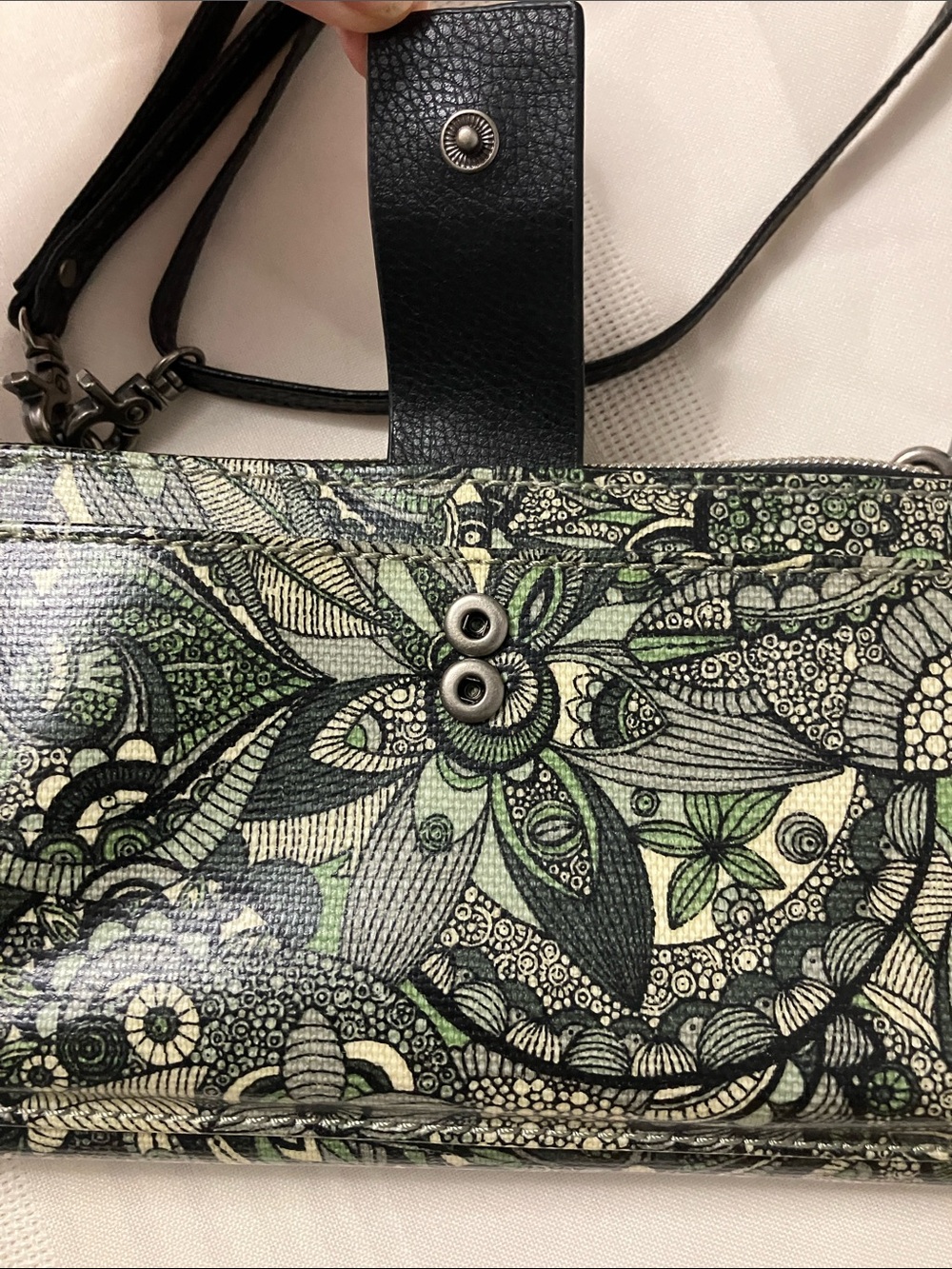 Sakroots 3 in 1 Crossbody Wristlet Phone Wallet Artist Circle Sage Spirit Desert - Picture 5 of 10